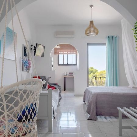 Agia Marina  Pefkides Aegina Boutique Apartments מראה חיצוני תמונה